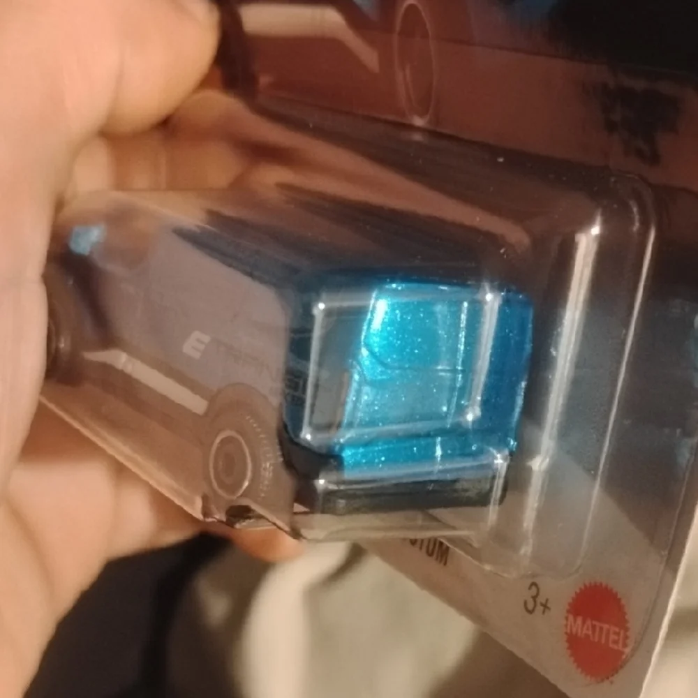 Mattel Matchbox Spectralflame Blue Ford Van